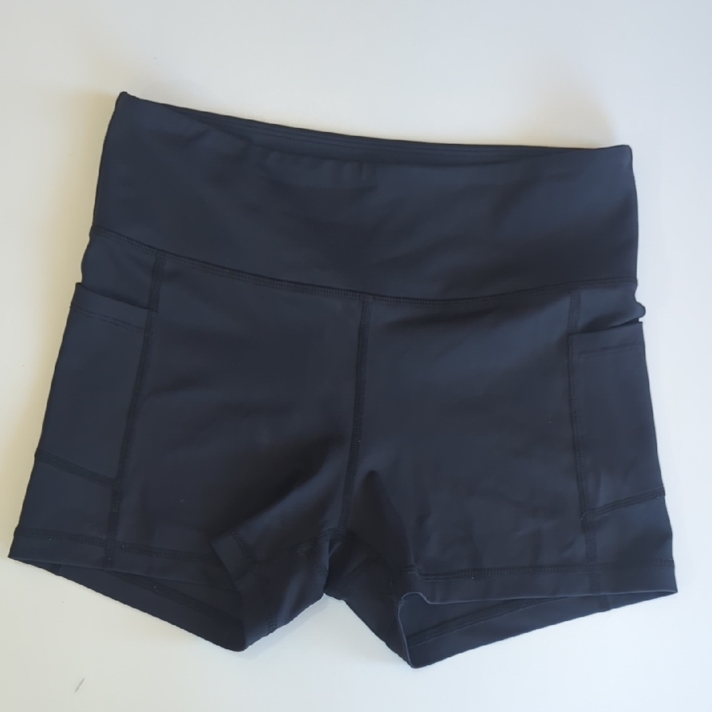 ZYIA Black Pocket Light N Tight Hustle Shorts Size Small